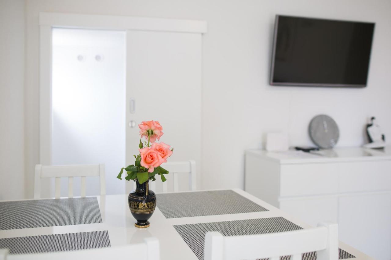 Serious Job Apartment Ragusa Esterno foto