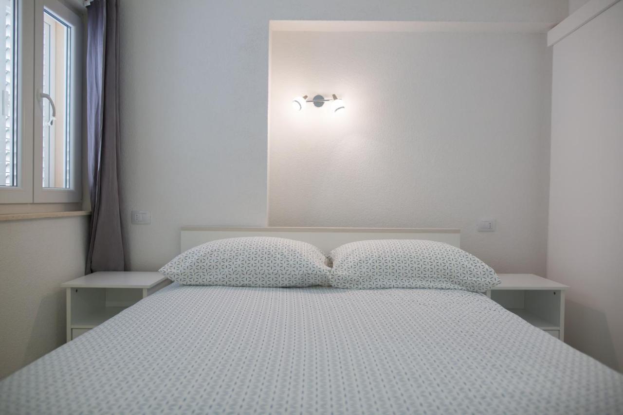 Serious Job Apartment Ragusa Esterno foto